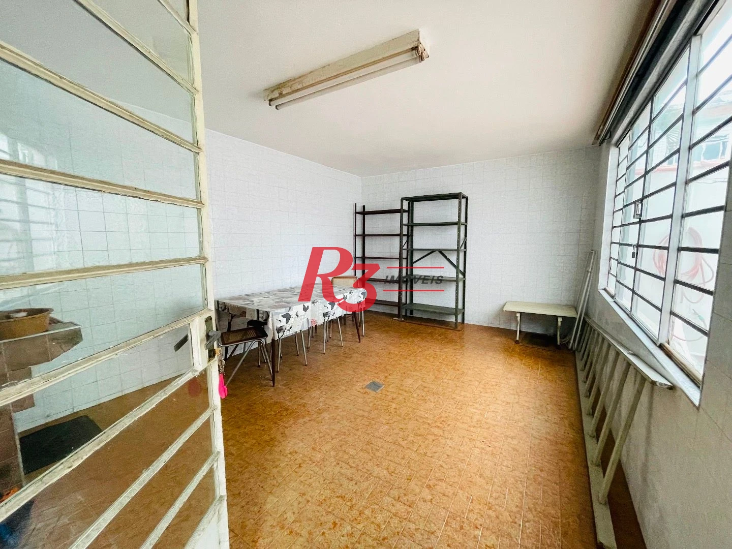 Sobrado para alugar, 250 m² por R$ 9.500,00/mês - Aparecida - Santos/SP
