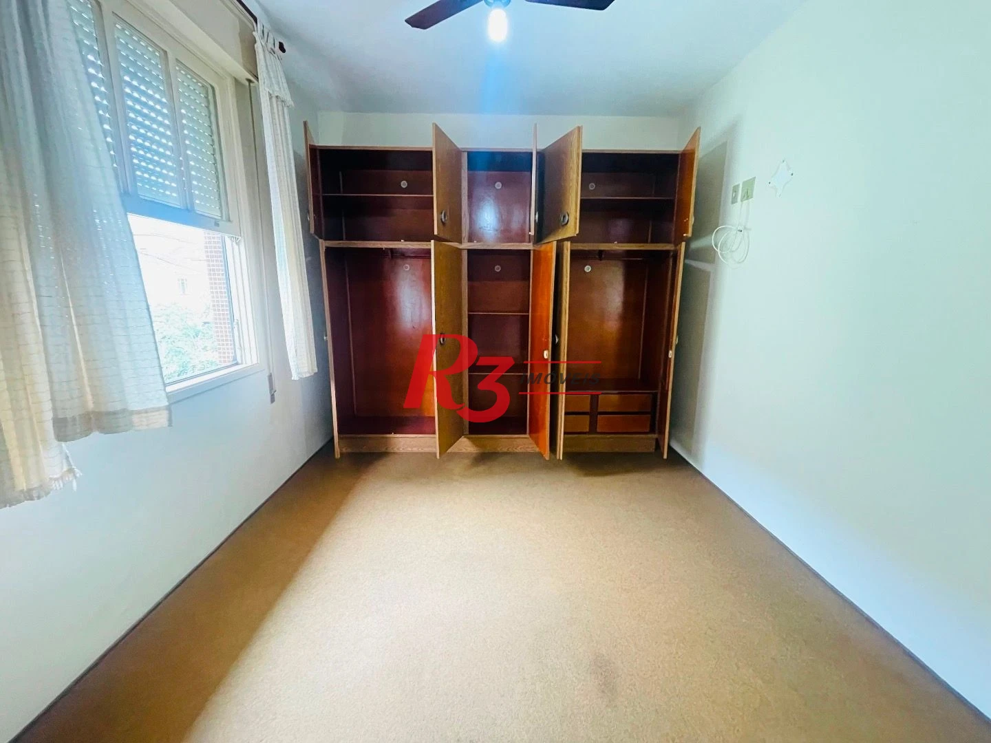 Sobrado para alugar, 250 m² por R$ 9.500,00/mês - Aparecida - Santos/SP