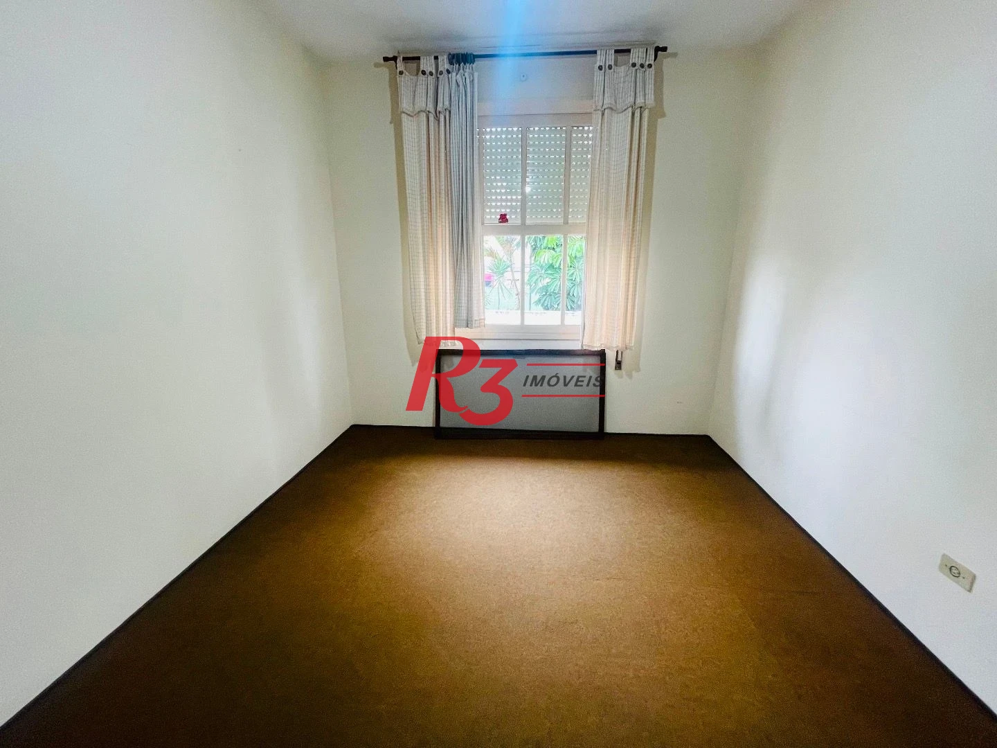 Sobrado para alugar, 250 m² por R$ 9.500,00/mês - Aparecida - Santos/SP