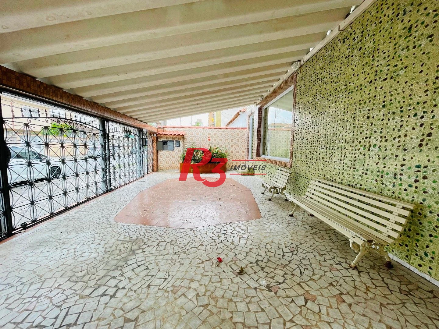 Sobrado para alugar, 250 m² por R$ 9.500,00/mês - Aparecida - Santos/SP