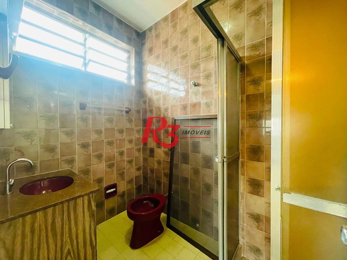 Sobrado para alugar, 250 m² por R$ 9.500,00/mês - Aparecida - Santos/SP