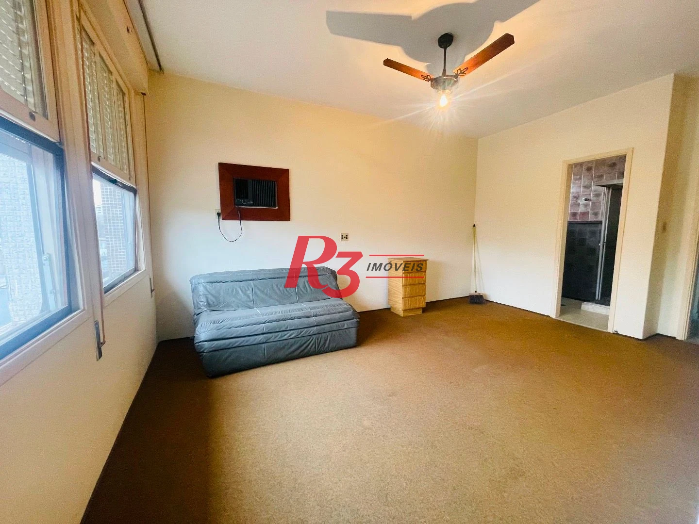 Sobrado para alugar, 250 m² por R$ 9.500,00/mês - Aparecida - Santos/SP