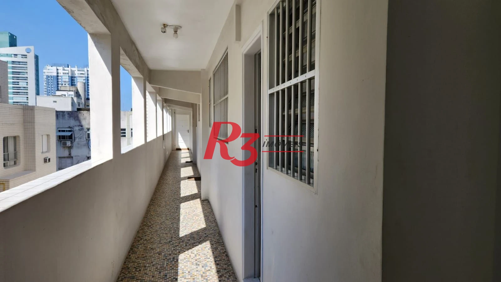Apartamento para alugar, 77 m² por R$ 4.800,00/mês - Ponta da Praia - Santos/SP