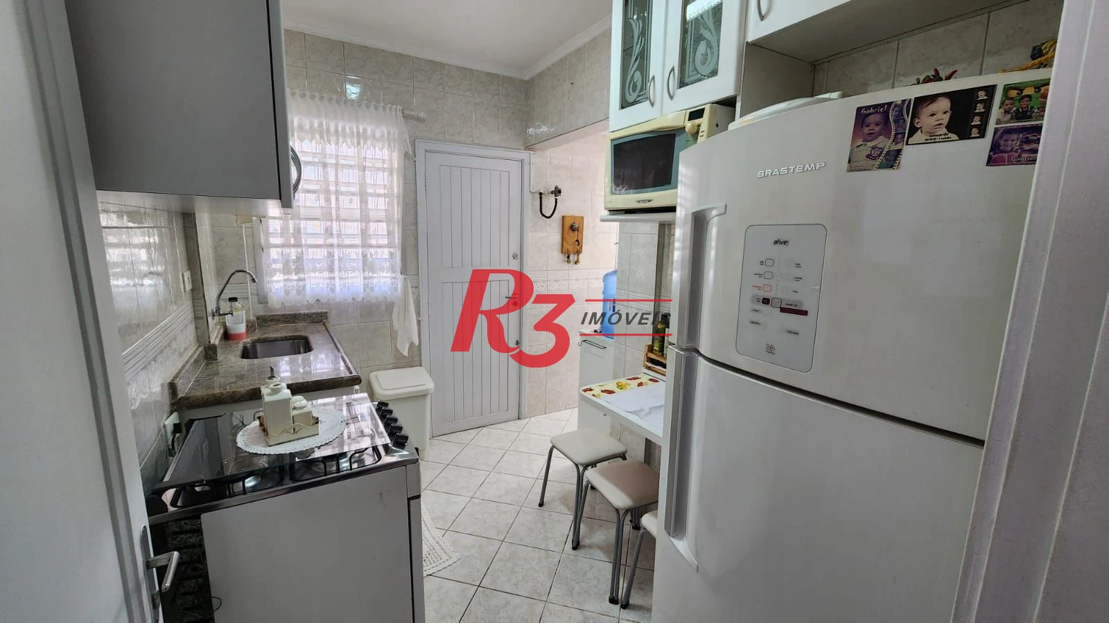 Apartamento para alugar, 77 m² por R$ 4.800,00/mês - Ponta da Praia - Santos/SP