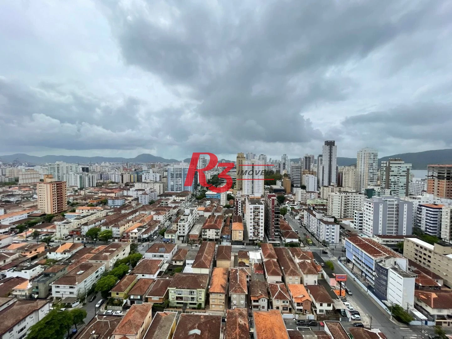 Apartamento com 3 dormitórios à venda, 155 m² por R$ 2.380.000,00 - Embaré - Santos/SP