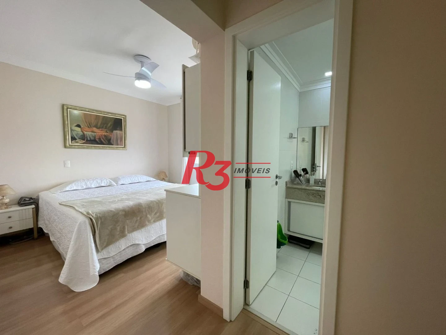 Apartamento com 3 dormitórios à venda, 155 m² por R$ 2.380.000,00 - Embaré - Santos/SP