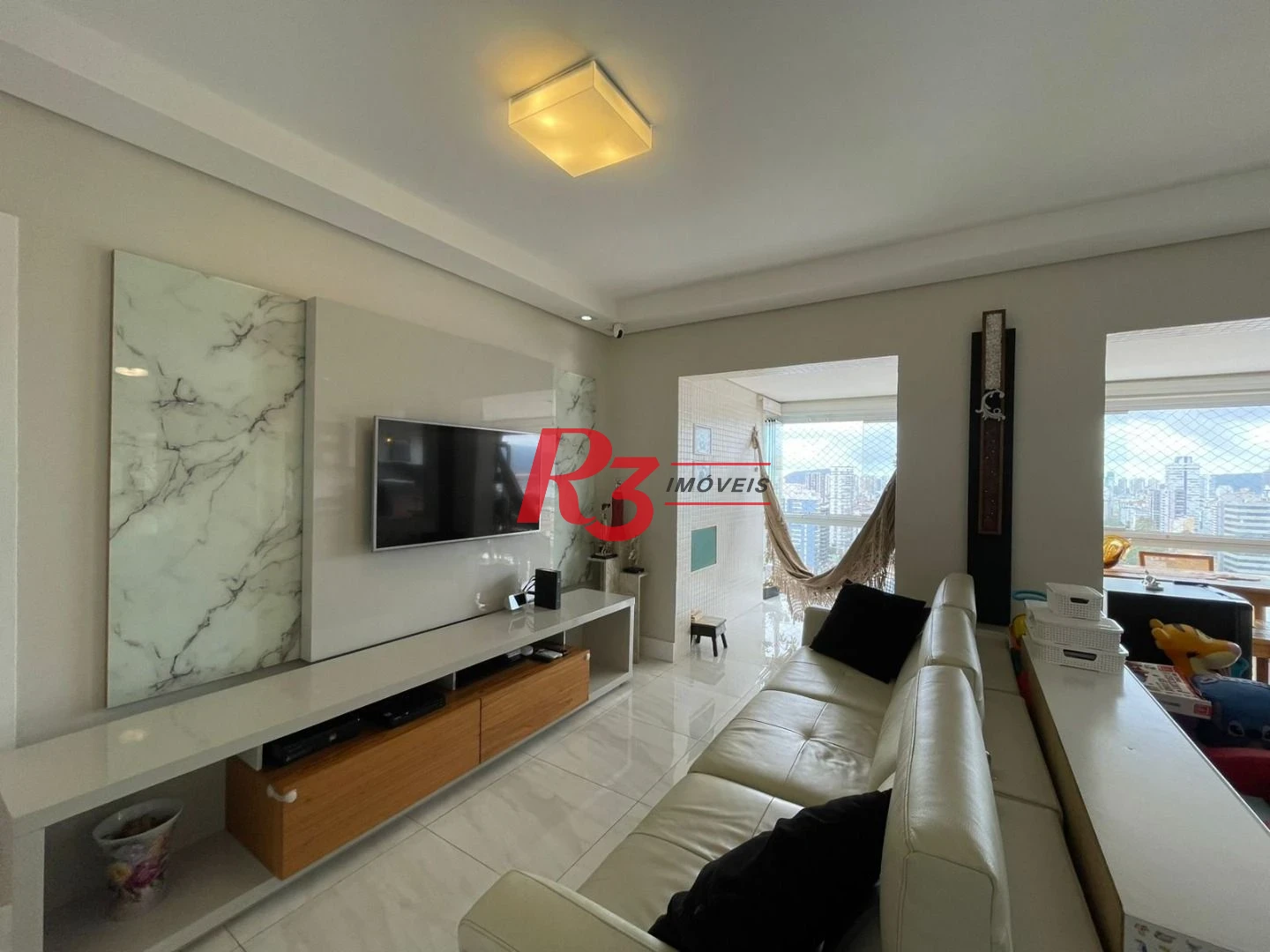Apartamento com 3 dormitórios à venda, 155 m² por R$ 2.380.000,00 - Embaré - Santos/SP