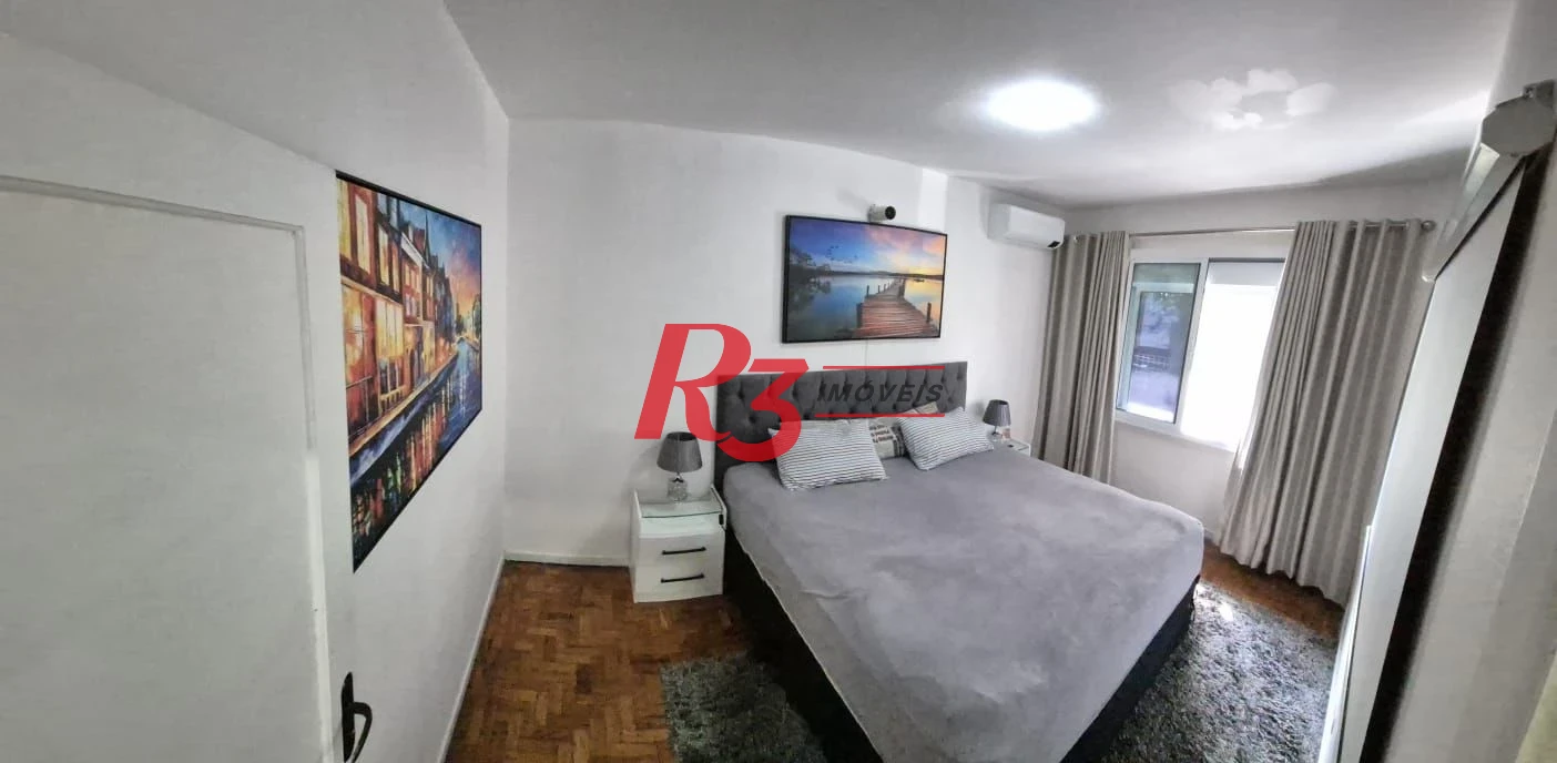 Sobrado com 2 dormitórios à venda, 156 m² por R$ 1.385.000,00 - Embaré - Santos/SP
