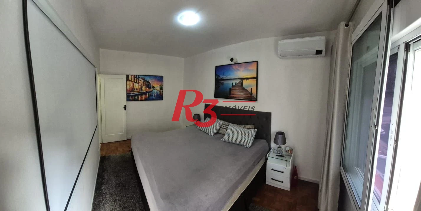Sobrado com 2 dormitórios à venda, 156 m² por R$ 1.385.000,00 - Embaré - Santos/SP