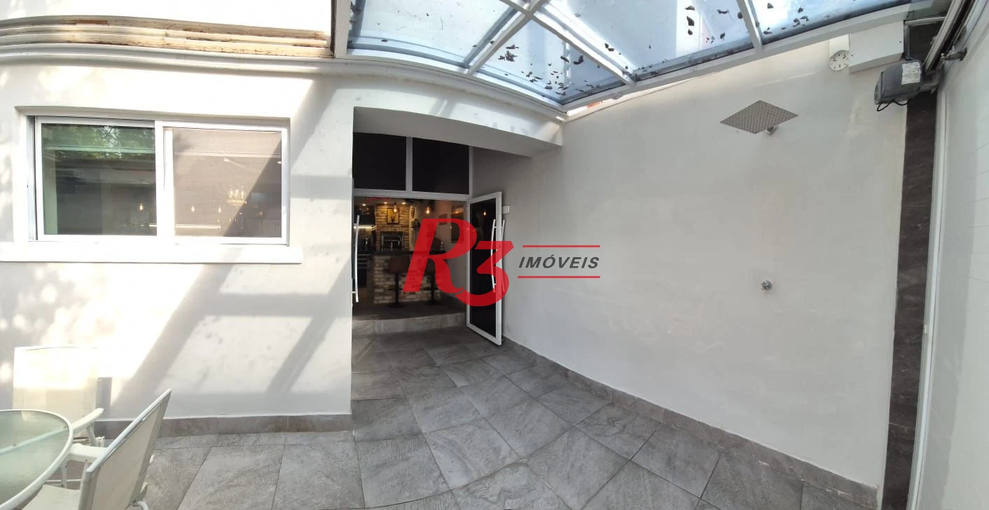 Sobrado com 2 dormitórios à venda, 156 m² por R$ 1.385.000,00 - Embaré - Santos/SP