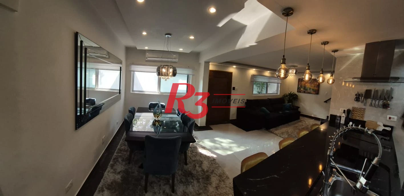 Sobrado com 2 dormitórios à venda, 156 m² por R$ 1.385.000,00 - Embaré - Santos/SP
