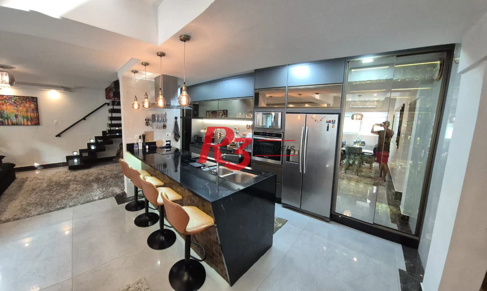 Sobrado com 2 dormitórios à venda, 156 m² por R$ 1.385.000,00 - Embaré - Santos/SP
