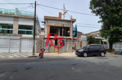 Casa com 3 dormitórios à venda, 155 m² por R$ 1.300.000,00 - Embaré - Santos/SP