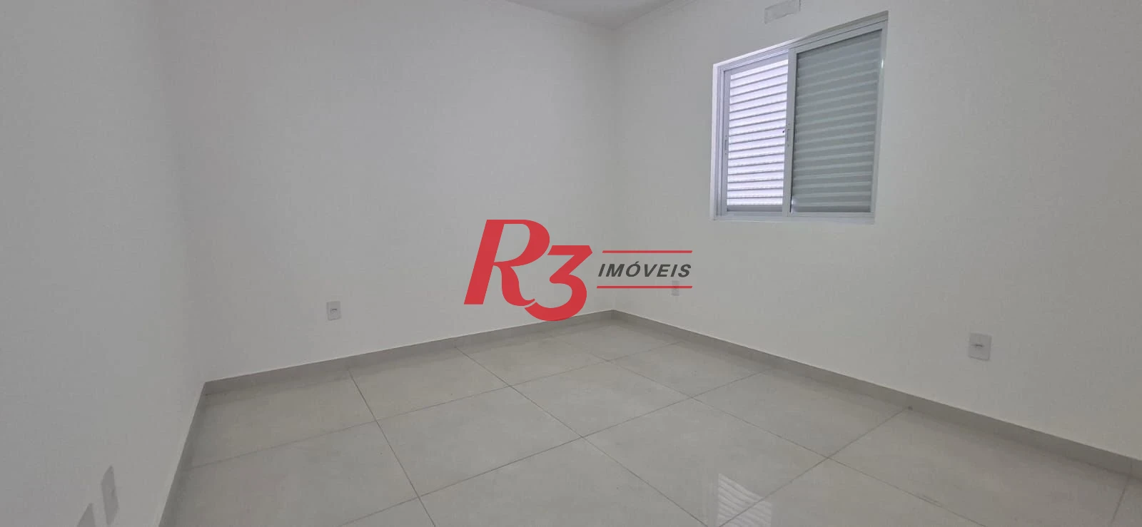 Casa com 3 dormitórios à venda, 155 m² por R$ 1.300.000,00 - Embaré - Santos/SP