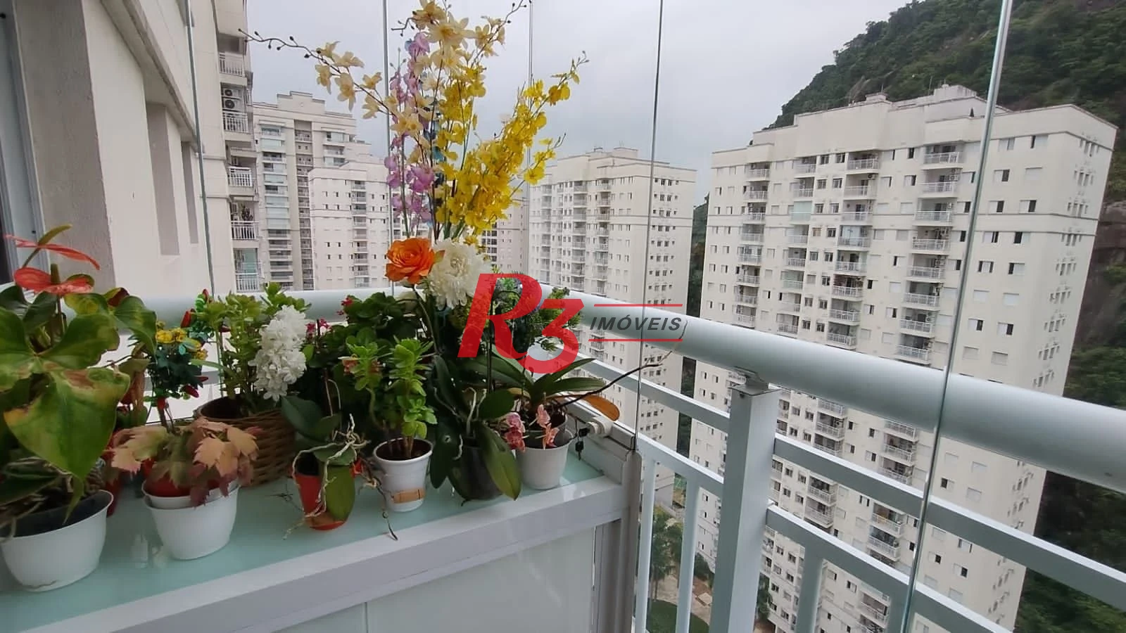Apartamento à venda, 84 m² por R$ 780.000,00 - Marapé - Santos/SP
