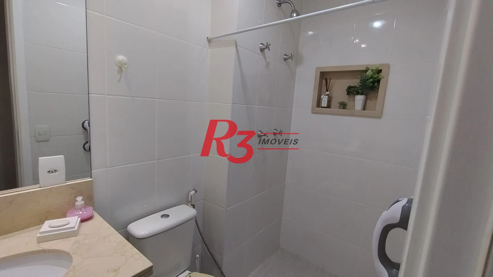 Apartamento à venda, 84 m² por R$ 780.000,00 - Marapé - Santos/SP