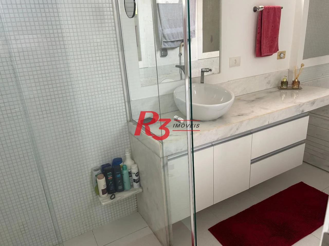 Apartamento com 3 dormitórios à venda, 137 m² por R$ 980.000,00 - Pompéia - Santos/SP