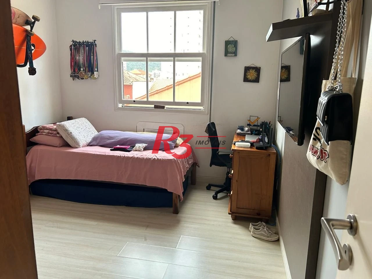 Apartamento com 3 dormitórios à venda, 137 m² por R$ 980.000,00 - Pompéia - Santos/SP