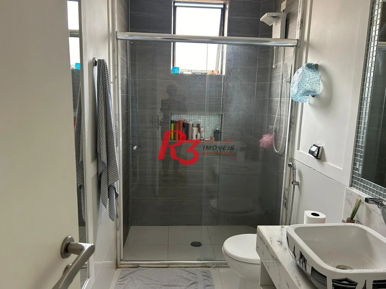 Apartamento com 3 dormitórios à venda, 137 m² por R$ 980.000,00 - Pompéia - Santos/SP