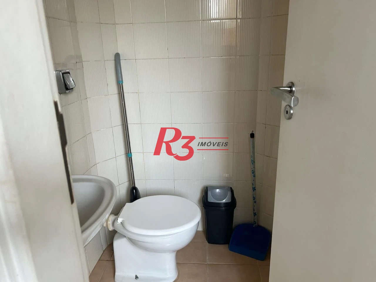 Apartamento com 3 dormitórios à venda, 137 m² por R$ 980.000,00 - Pompéia - Santos/SP