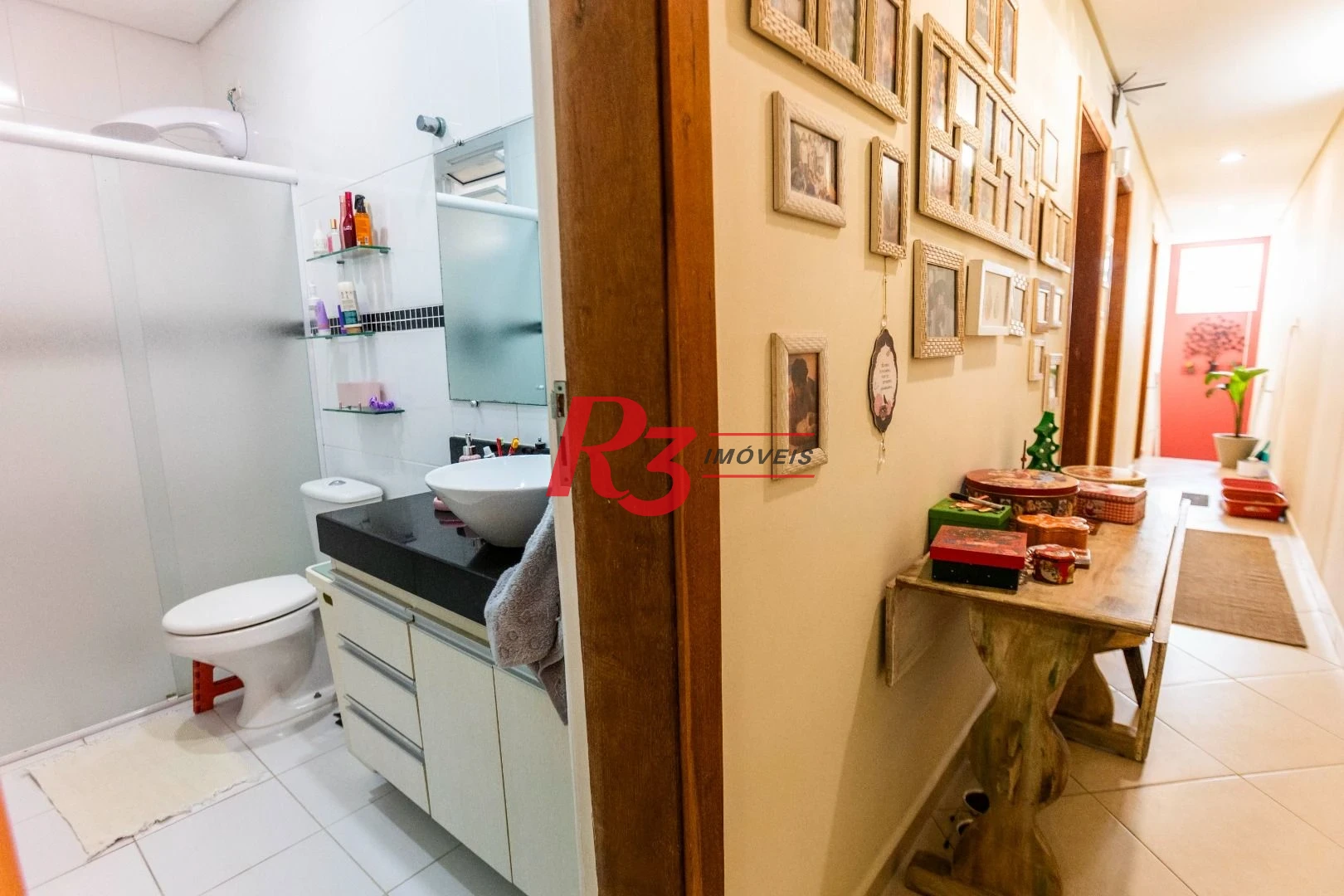Casa à venda, 162 m² por R$ 990.000,00 - Estuário - Santos/SP
