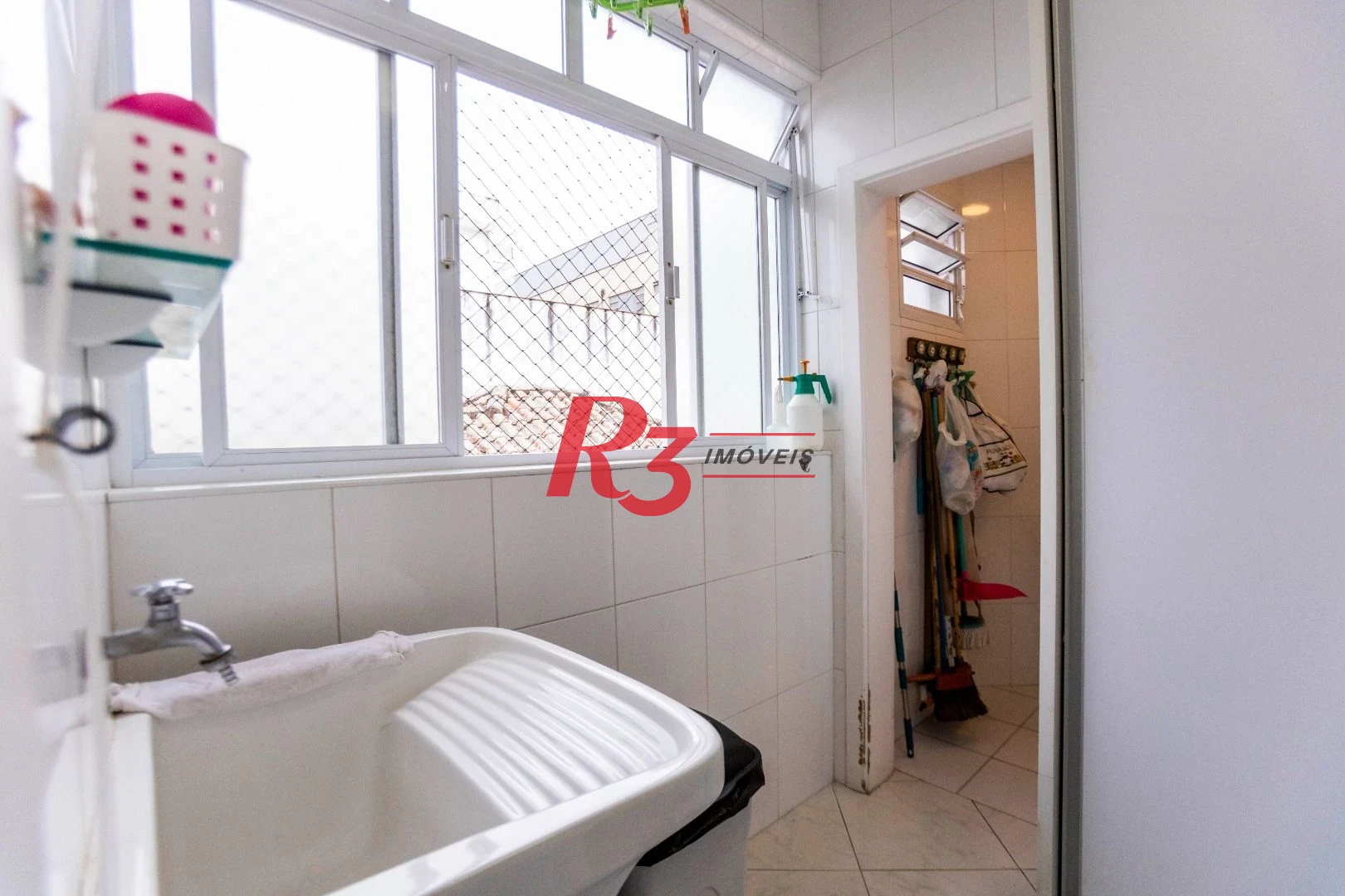 Casa à venda, 162 m² por R$ 990.000,00 - Estuário - Santos/SP
