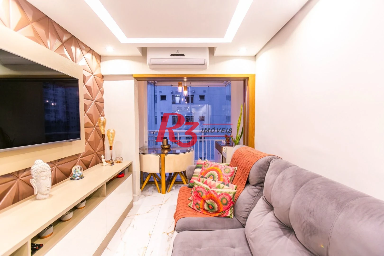 Apartamento à venda, 84 m² por R$ 840.000,00 - Marapé - Santos/SP