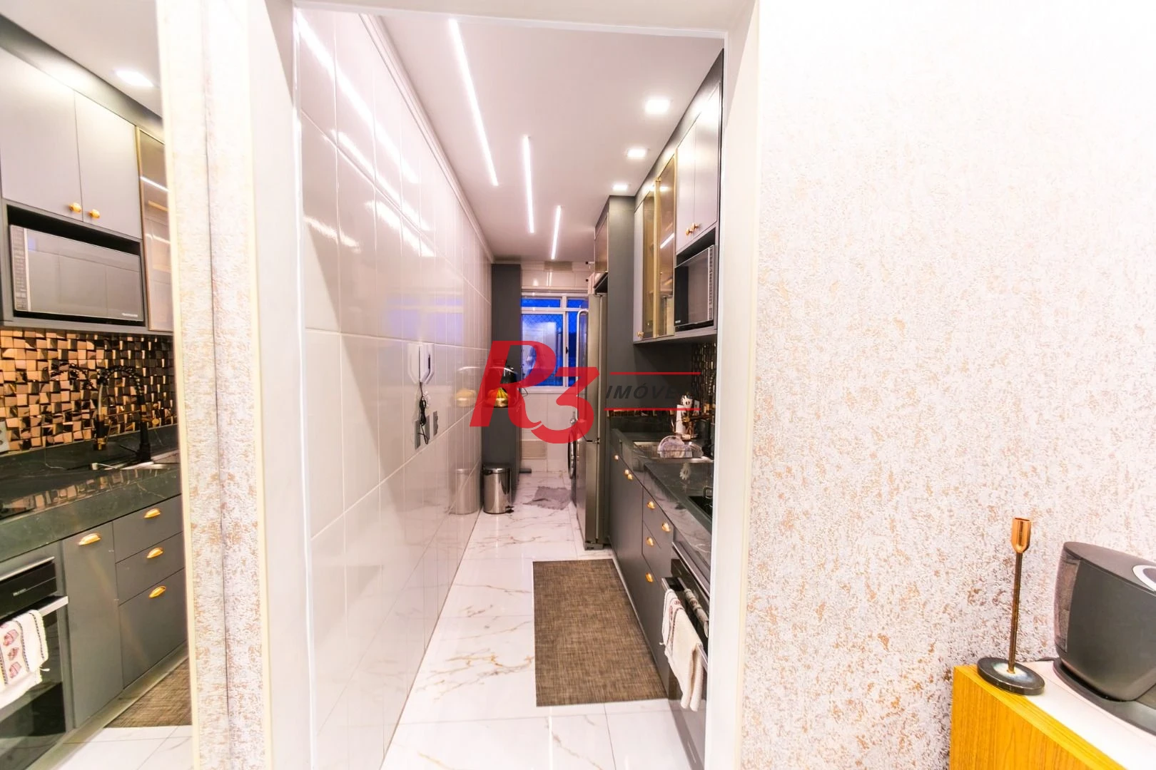 Apartamento à venda, 84 m² por R$ 840.000,00 - Marapé - Santos/SP