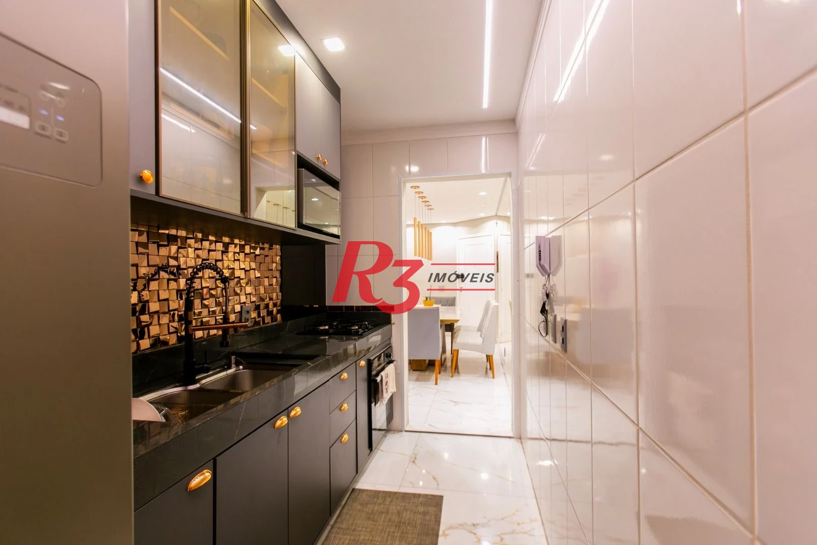 Apartamento à venda, 84 m² por R$ 840.000,00 - Marapé - Santos/SP