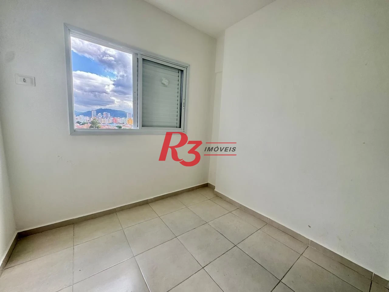 Apartamento com 2 dormitórios à venda, 59 m² por R$ 535.000,00 - Macuco - Santos/SP