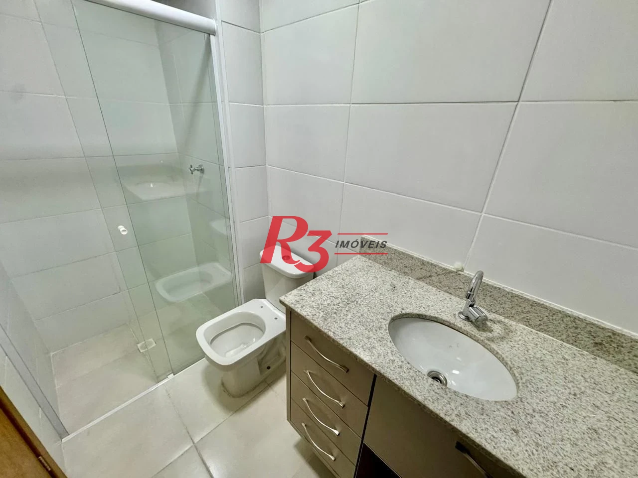 Apartamento com 2 dormitórios à venda, 59 m² por R$ 535.000,00 - Macuco - Santos/SP