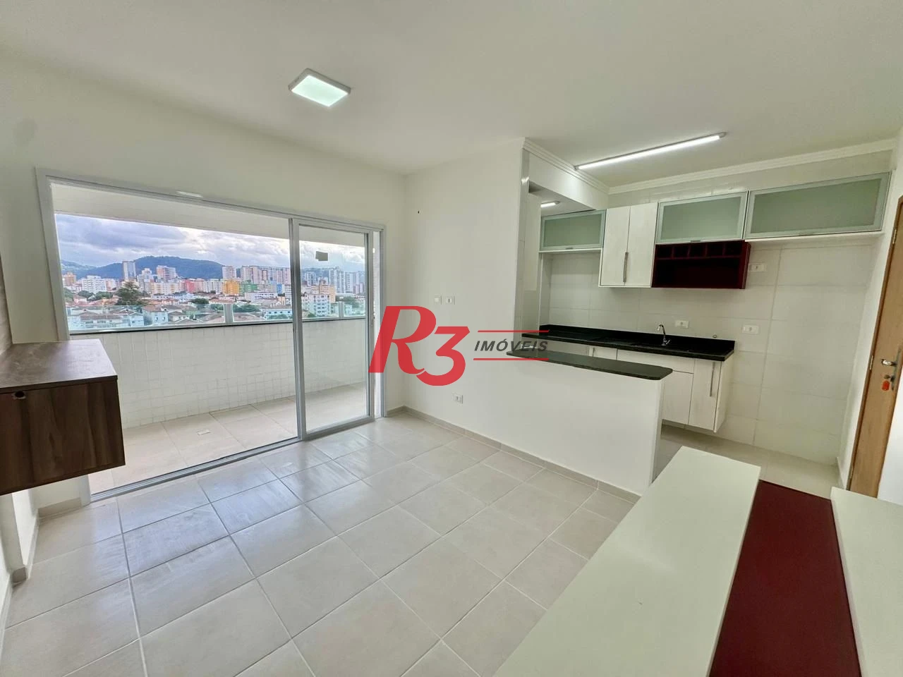 Apartamento com 2 dormitórios à venda, 59 m² por R$ 535.000,00 - Macuco - Santos/SP