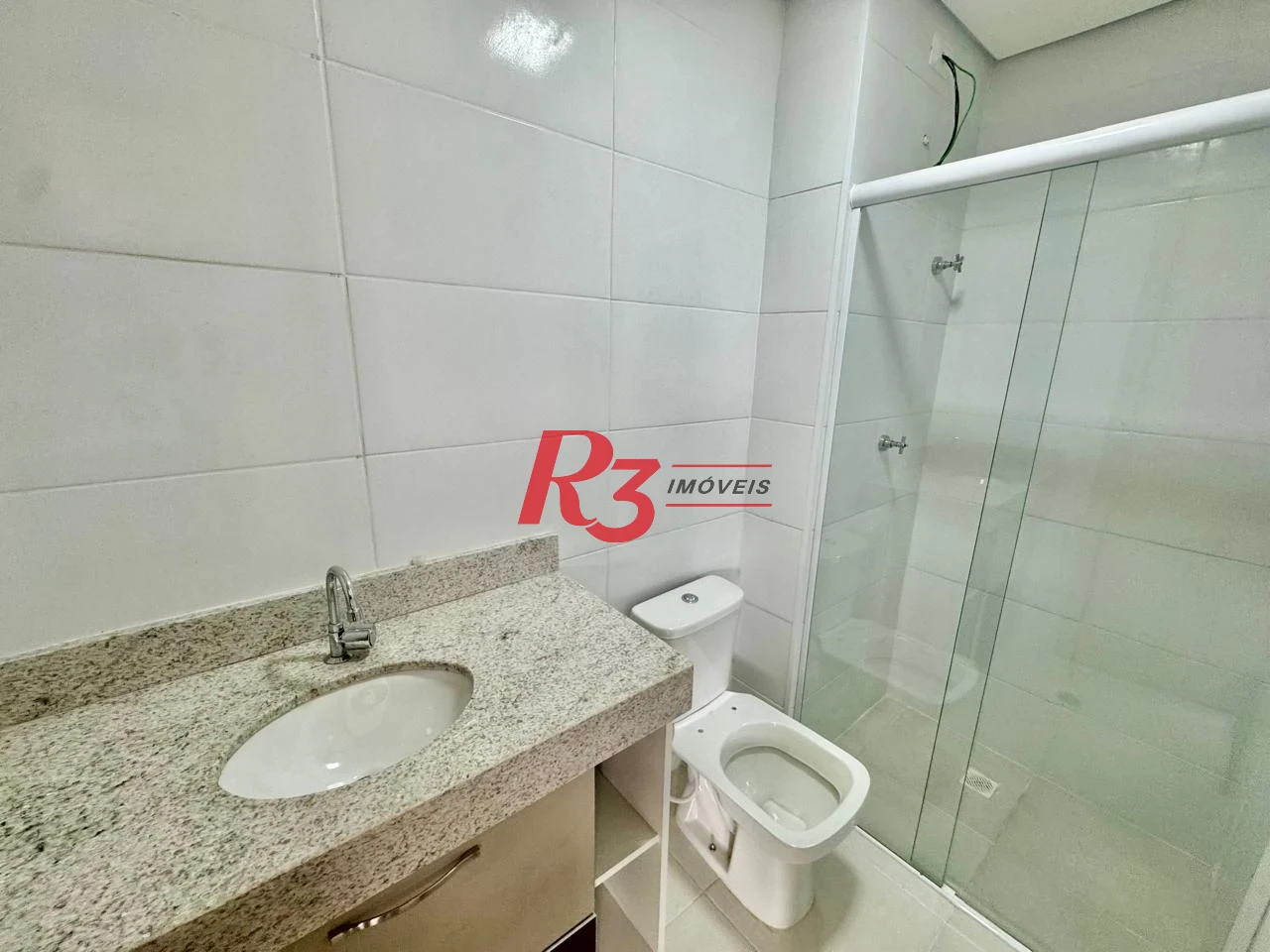 Apartamento com 2 dormitórios à venda, 59 m² por R$ 535.000,00 - Macuco - Santos/SP