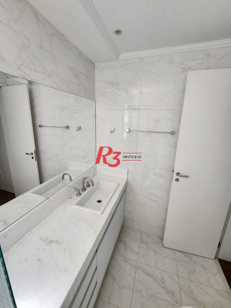 Apartamento com 3 dormitórios à venda, 132 m² por R$ 1.750.000,00 - Ponta da Praia - Santos/SP
