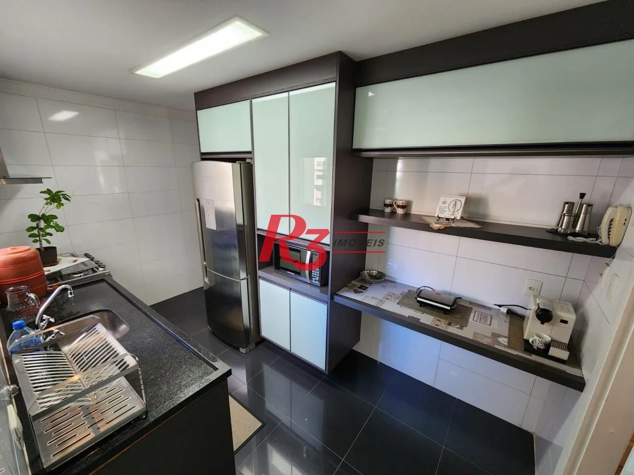 Apartamento com 3 dormitórios à venda, 132 m² por R$ 1.750.000,00 - Ponta da Praia - Santos/SP