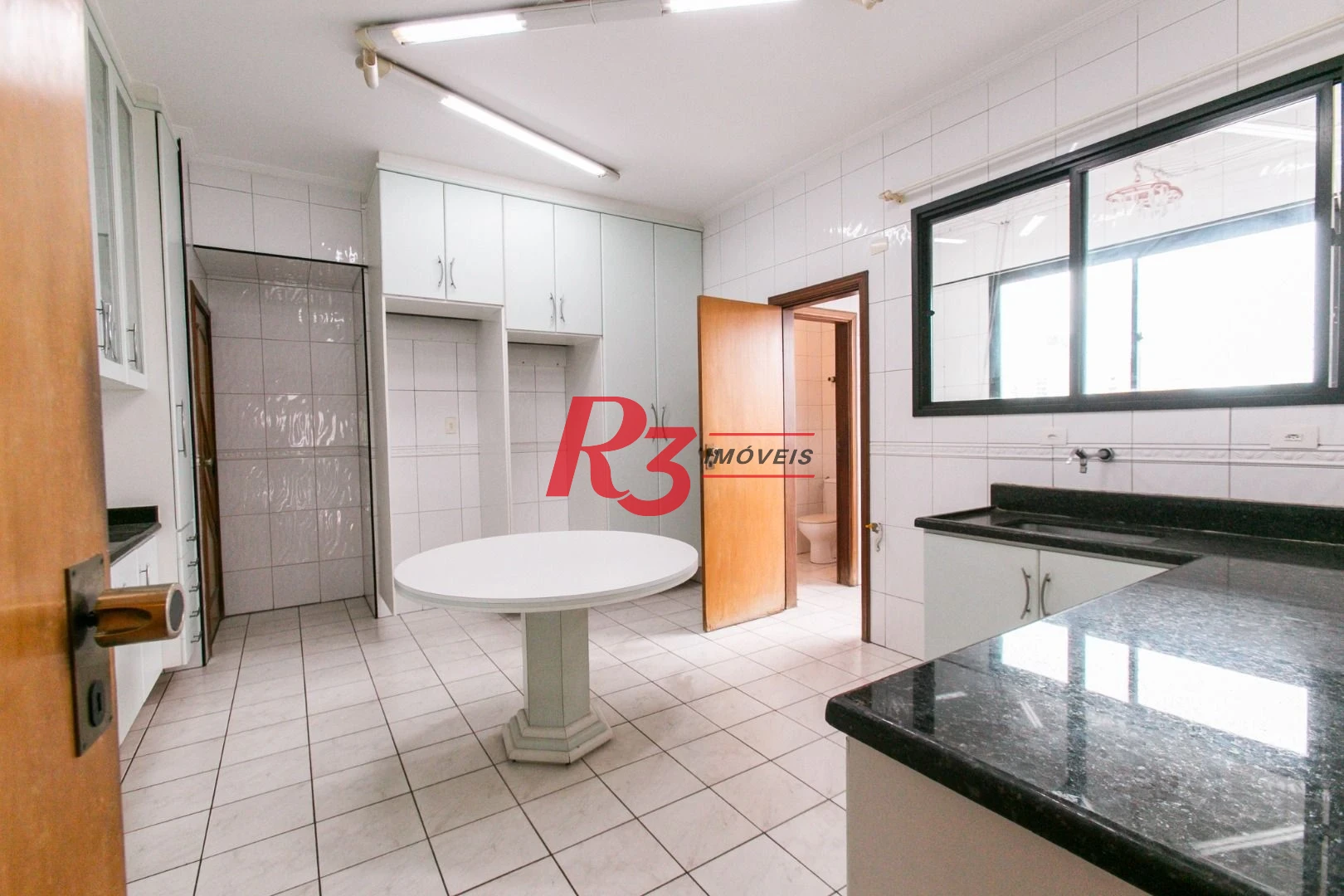 Apartamento à venda, 157 m² por R$ 1.170.000,00 - Embaré - Santos/SP