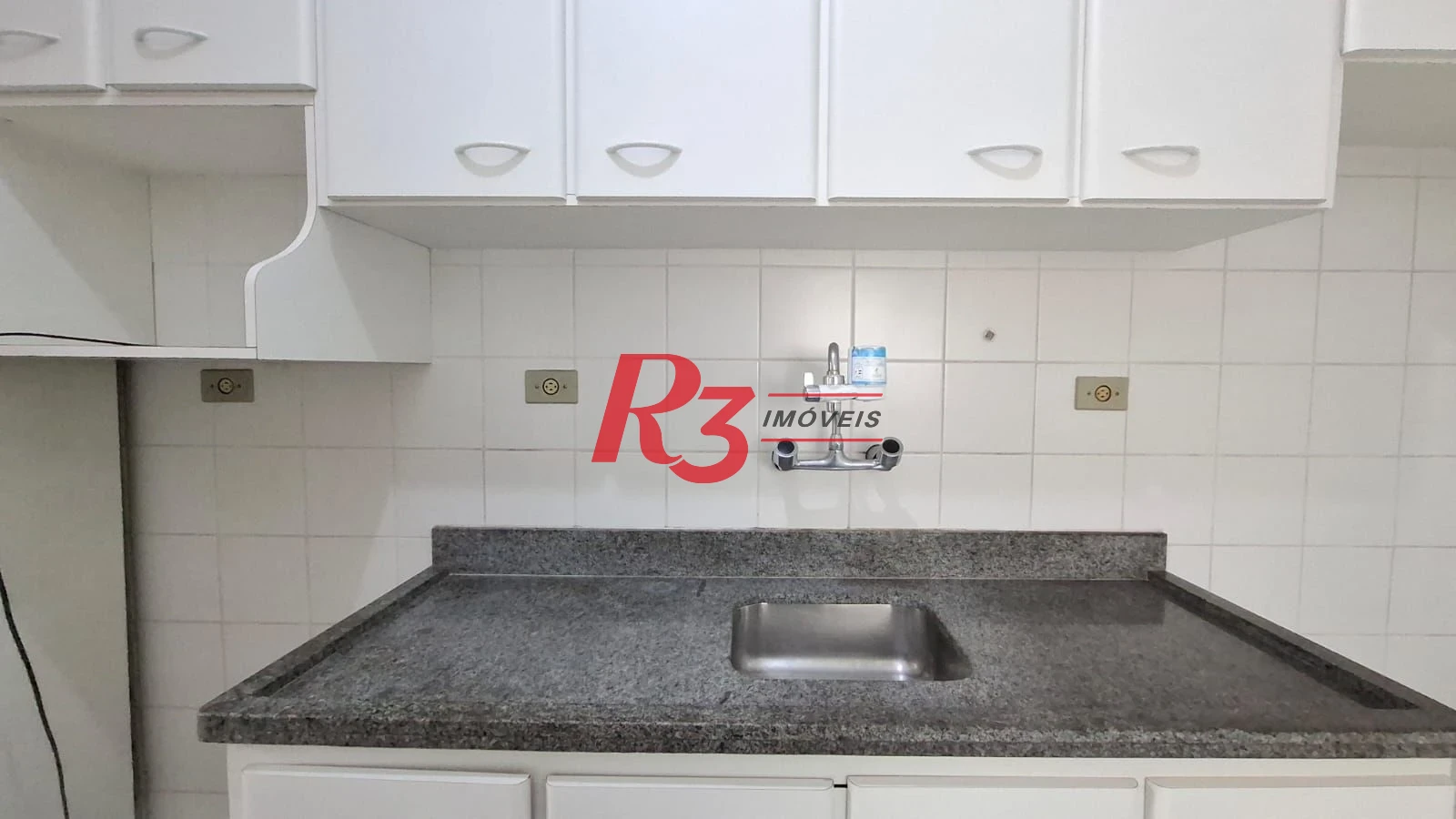 Apartamento com 1 dormitório à venda, 52 m² por R$ 380.000,00 - Encruzilhada - Santos/SP