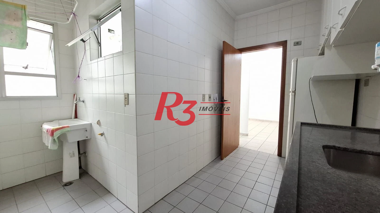 Apartamento com 1 dormitório à venda, 52 m² por R$ 380.000,00 - Encruzilhada - Santos/SP