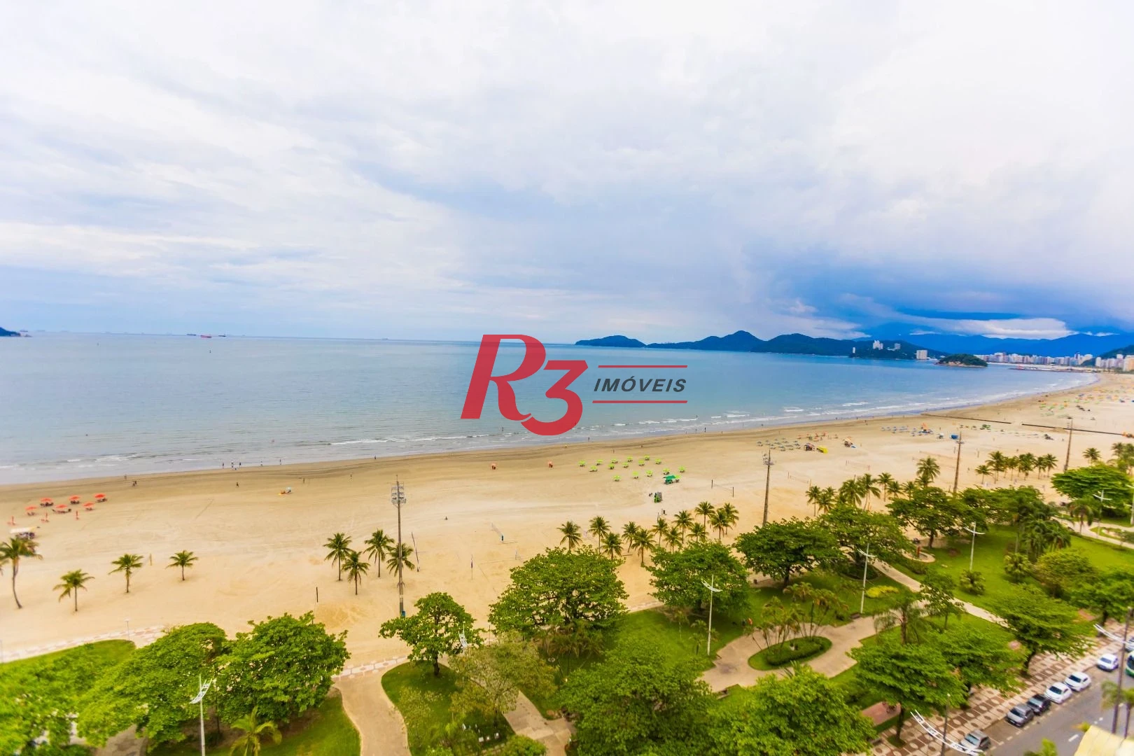 Apartamento com 4 dormitórios à venda, 175 m² por R$ 1.810.000,00 - Gonzaga - Santos/SP