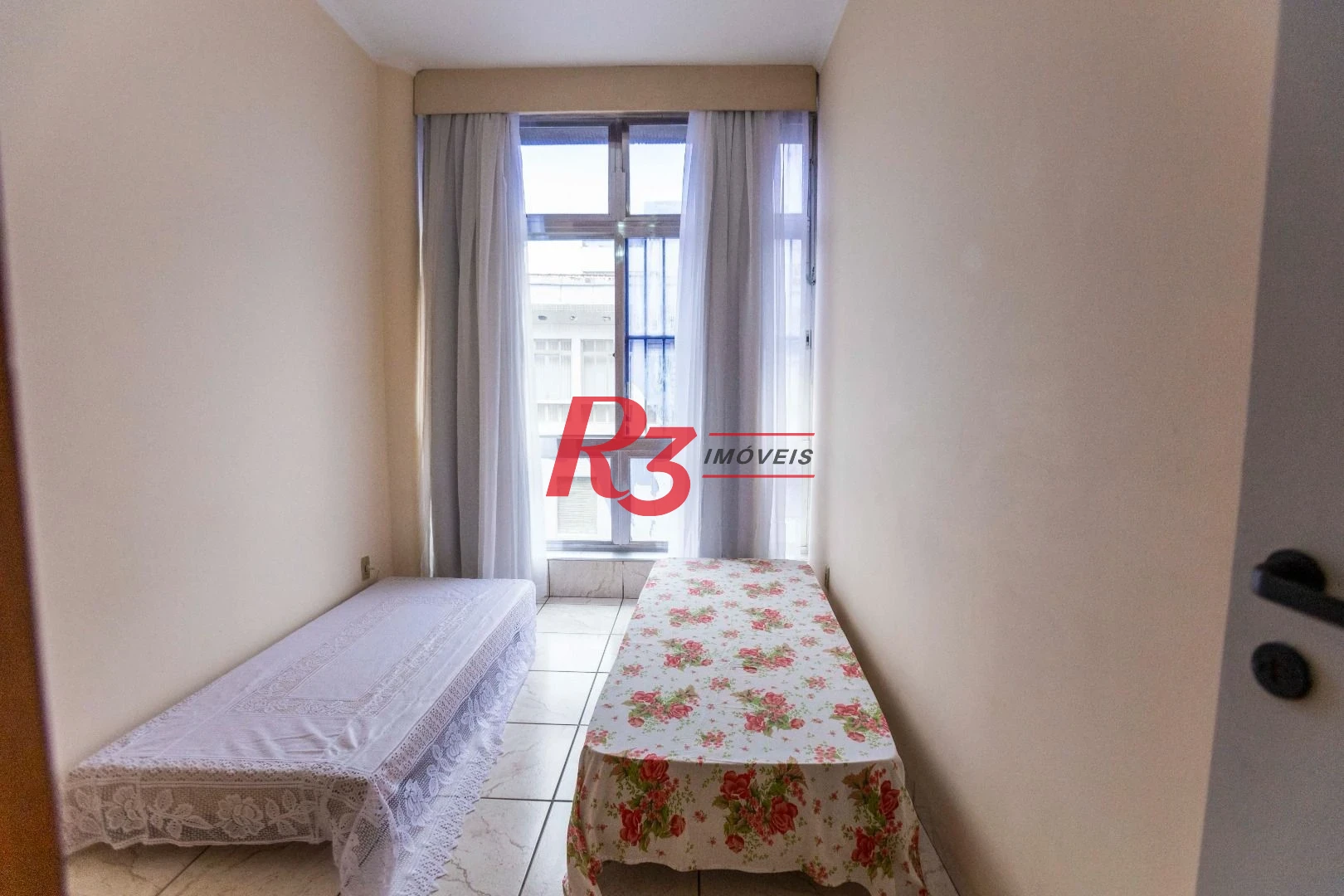 Apartamento com 4 dormitórios à venda, 175 m² por R$ 1.810.000,00 - Gonzaga - Santos/SP