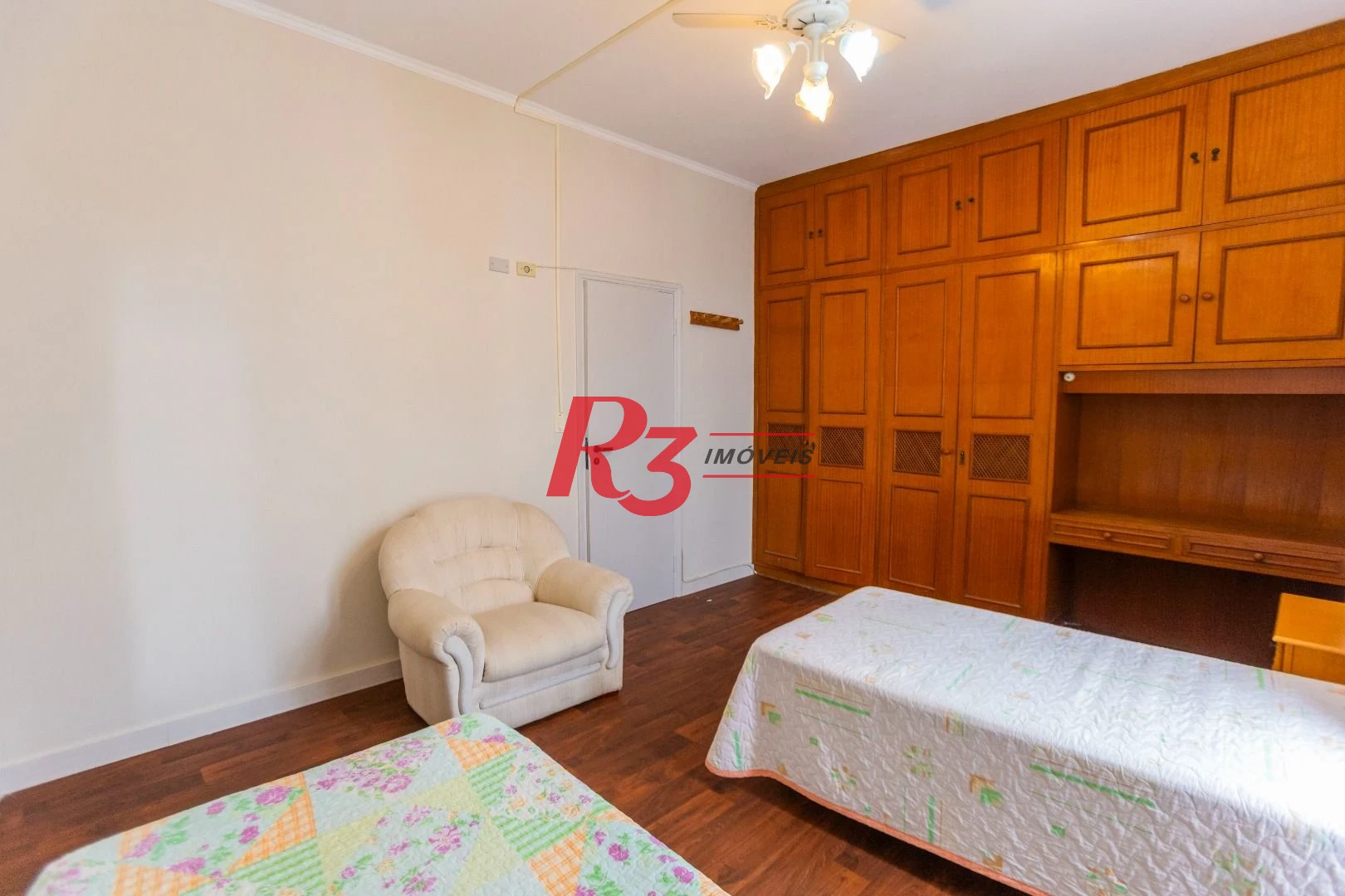 Apartamento com 4 dormitórios à venda, 175 m² por R$ 1.810.000,00 - Gonzaga - Santos/SP