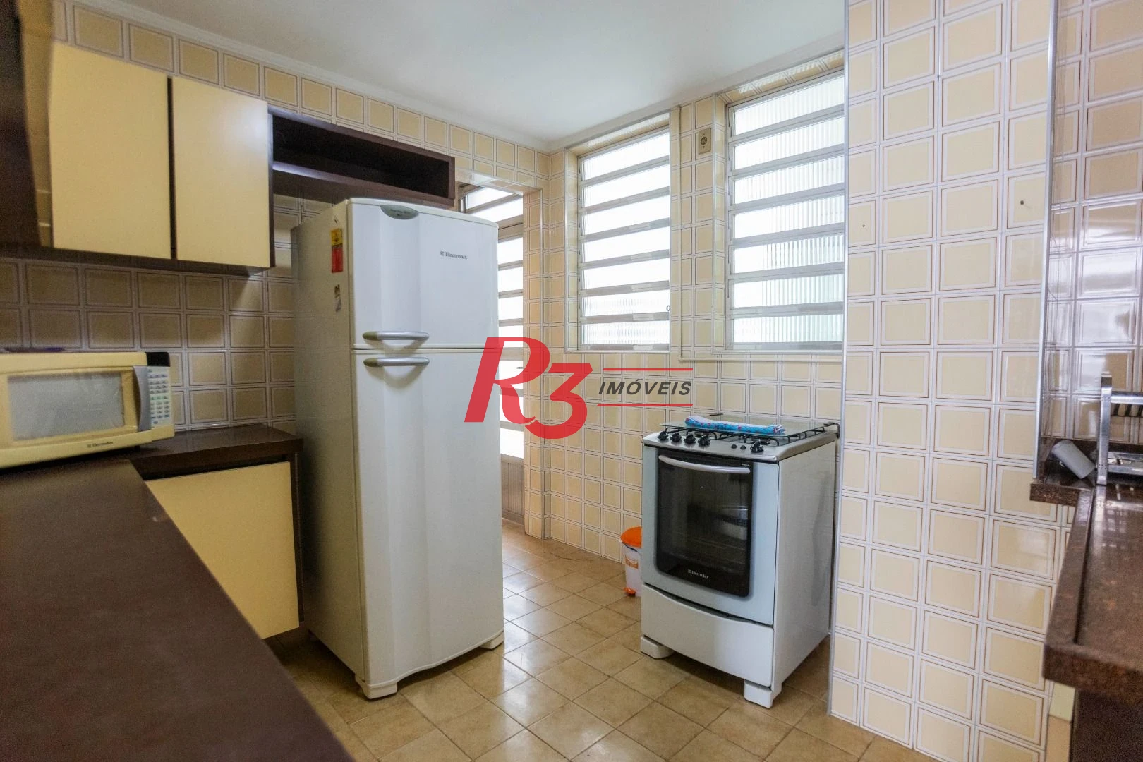 Apartamento com 4 dormitórios à venda, 175 m² por R$ 1.810.000,00 - Gonzaga - Santos/SP