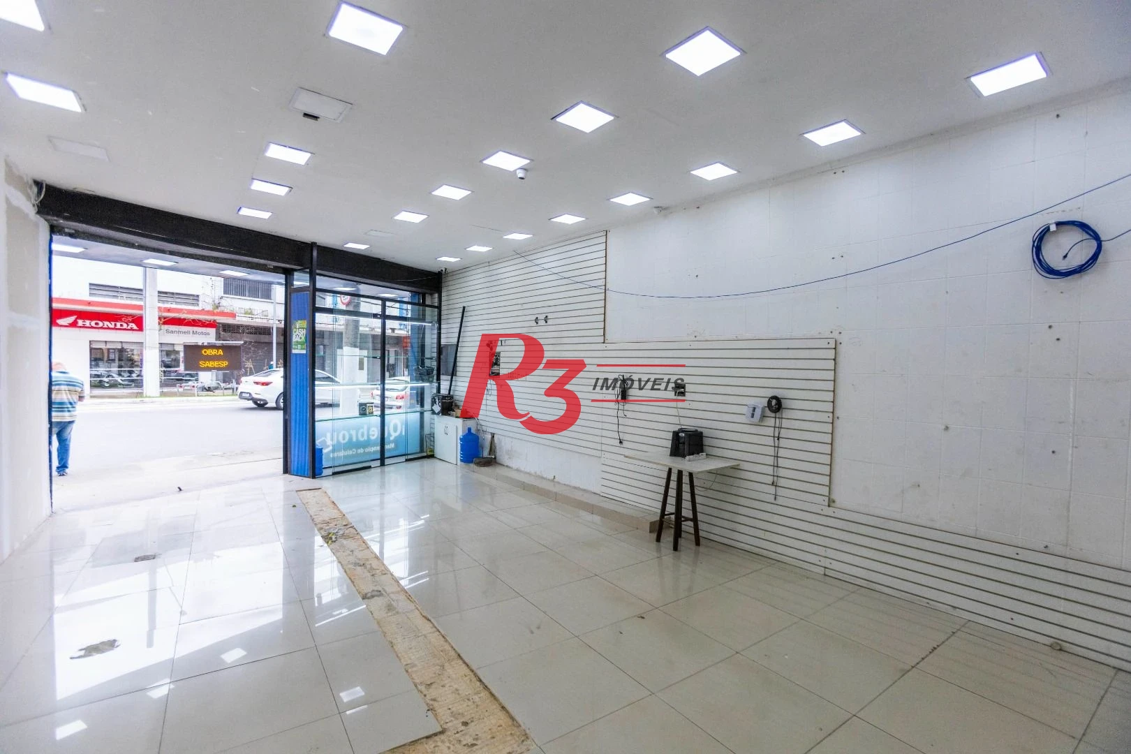 Loja para alugar, 30 m² por R$ 3.000,00/mês - Centro - Santos/SP
