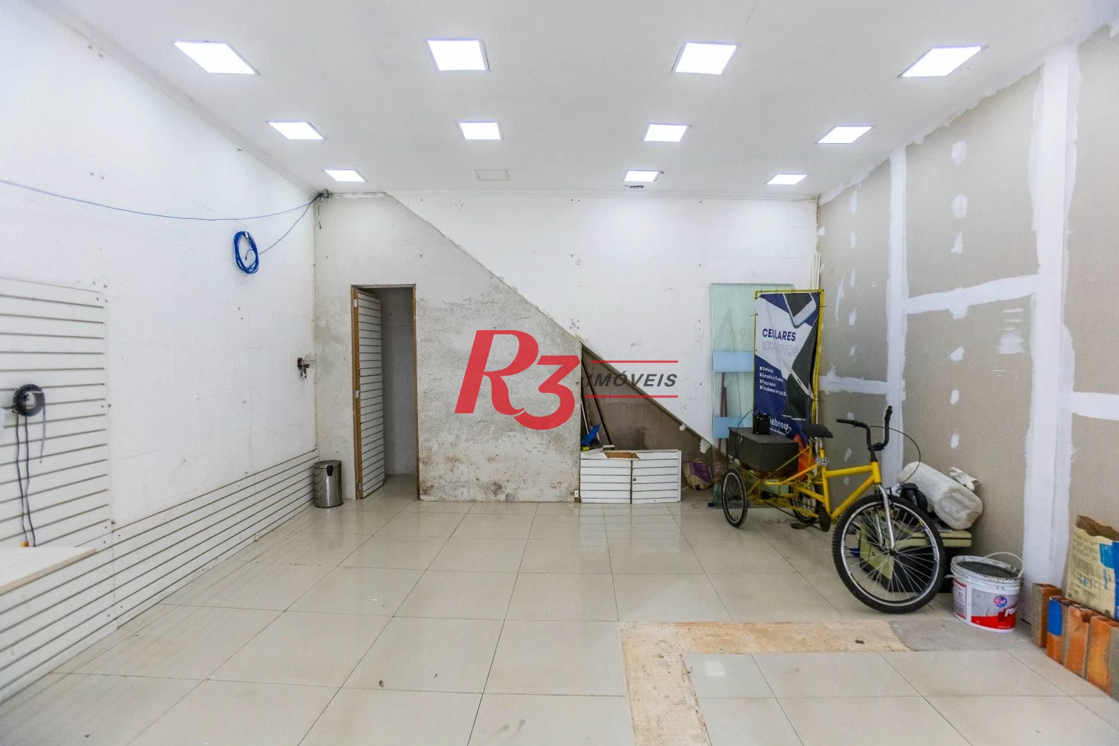 Loja para alugar, 30 m² por R$ 3.000,00/mês - Centro - Santos/SP