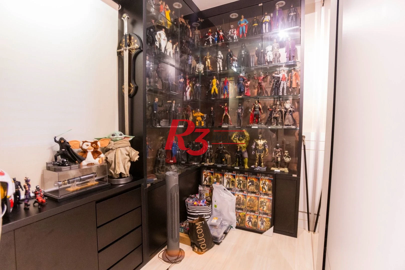 Apartamento com 3 dormitórios à venda, 123 m² por R$ 1.600.000,00 - Pompéia - Santos/SP