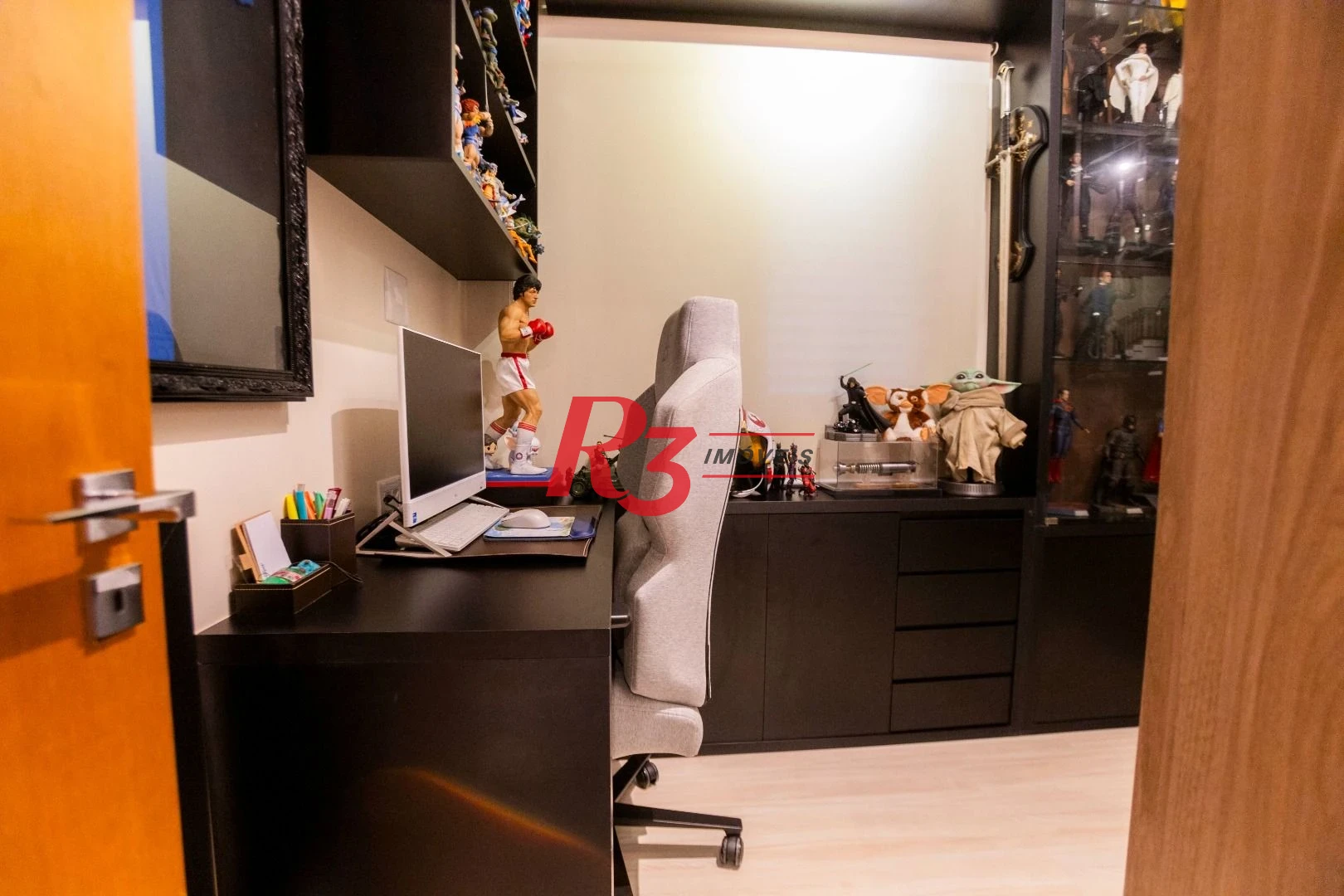 Apartamento com 3 dormitórios à venda, 123 m² por R$ 1.600.000,00 - Pompéia - Santos/SP