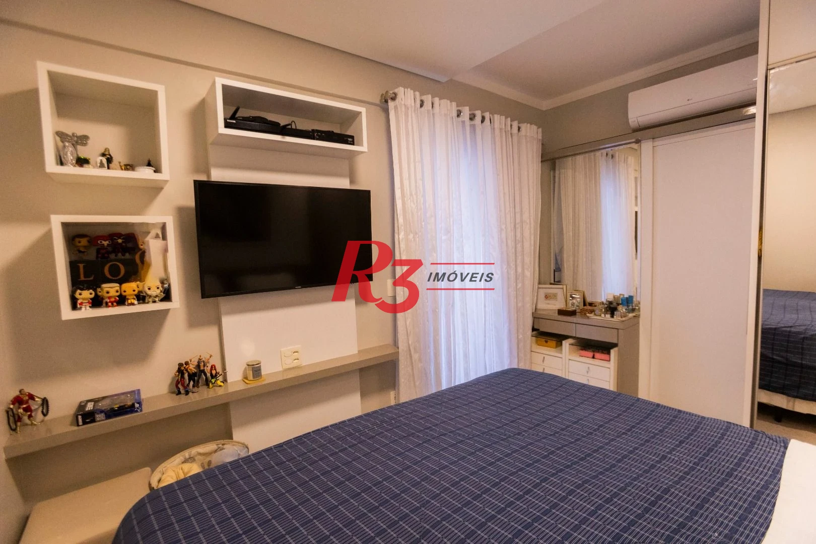 Apartamento com 3 dormitórios à venda, 123 m² por R$ 1.600.000,00 - Pompéia - Santos/SP