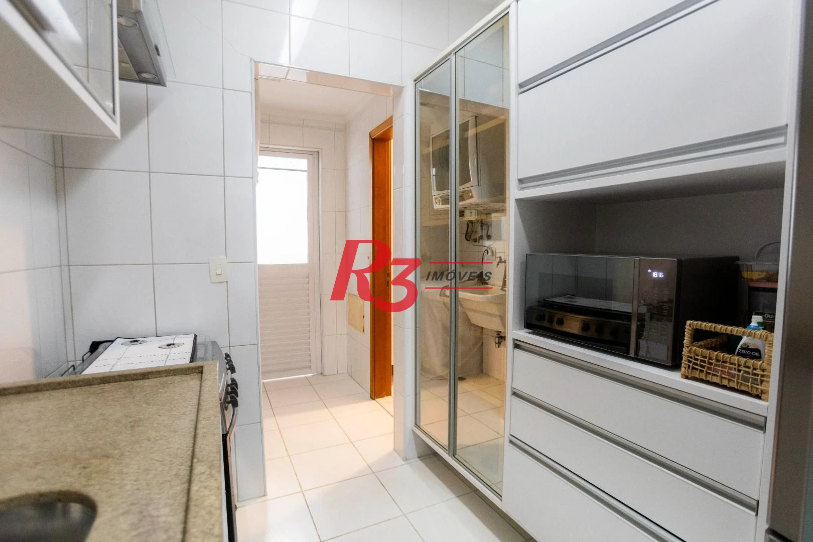 Apartamento com 3 dormitórios à venda, 123 m² por R$ 1.600.000,00 - Pompéia - Santos/SP