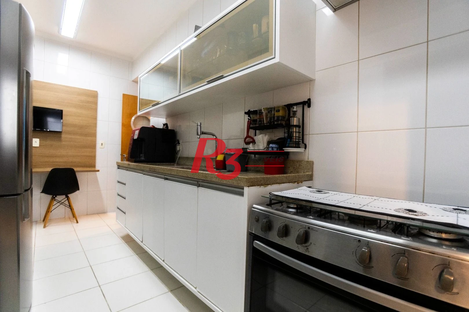 Apartamento com 3 dormitórios à venda, 123 m² por R$ 1.600.000,00 - Pompéia - Santos/SP