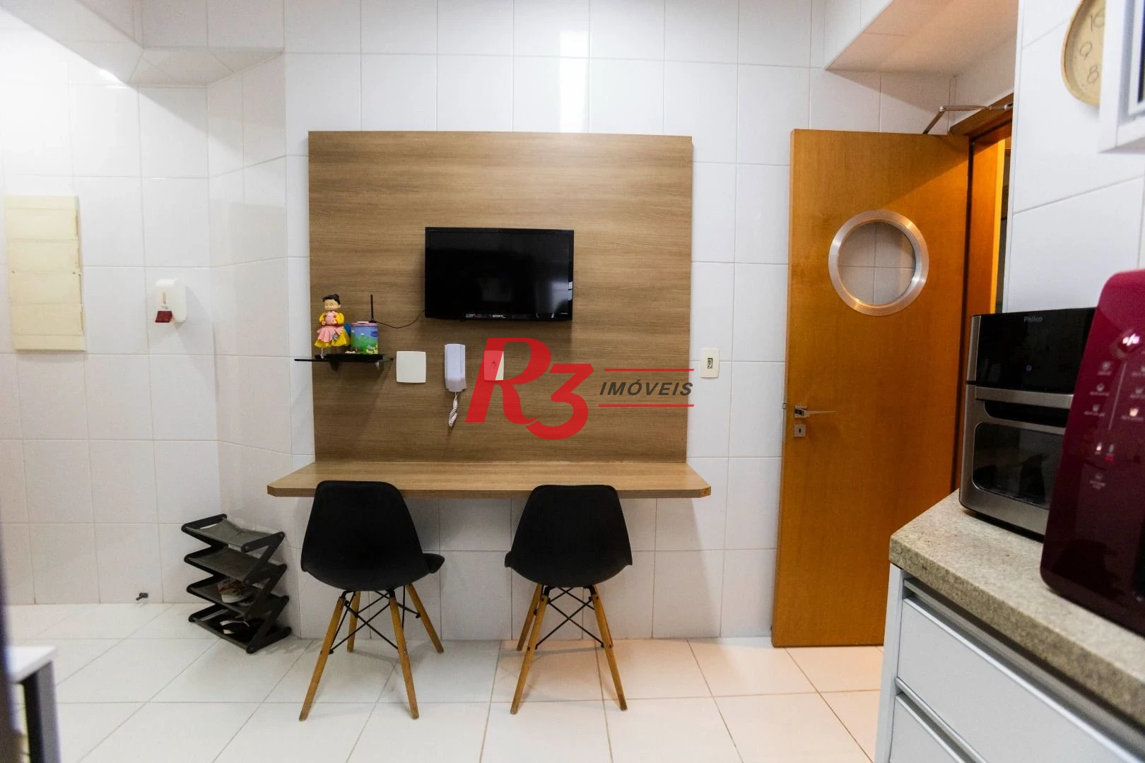 Apartamento com 3 dormitórios à venda, 123 m² por R$ 1.600.000,00 - Pompéia - Santos/SP